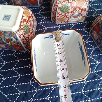 龍峰窯陶印いり丸紋24×24の角皿です 美濃焼 龍峰窯 龍峯窯 祥瑞丸紋透かし 菓子鉢 染付 三洋陶器 古伊万里